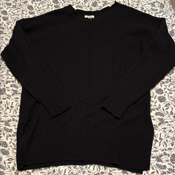 a.n.a Woman’s Black Crewneck Sweater- Size Small - Picture 1 of 6